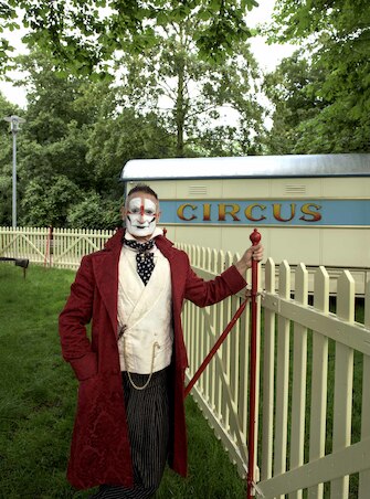 Michael Dannenmann, Paolo Casanova - Clown Carillon, 2016, &copy; Michael Dannenmann