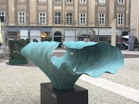 Morio Nishimura, Süßer Regen – Manna B12 (Gussmodell ausgestellt), 2013