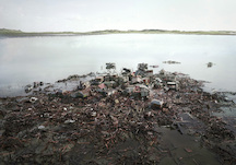 Thomas Wrede, Nach der Flut I (aus der Serie 'Real Landscapes'), 2012, &copy; Thomas Wrede, VG-Bildkunst, Bonn