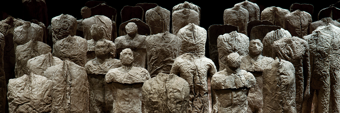 Magdalena Abakanowicz. Crowd and Individual