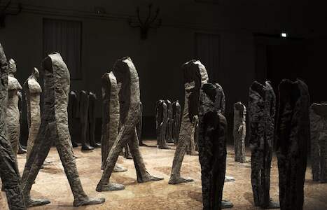 157-2015-03-Magdalena_Abakanowicz_Crowd_and_Individual_2015_Venice_PhotoChemollo-5.jpg (c) Alessandra Chemollo