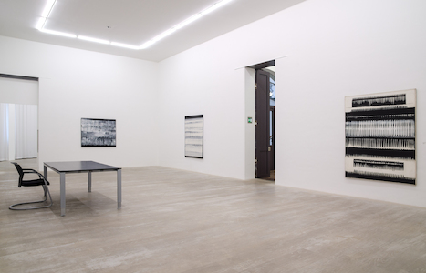 HEINZ MACK. ZERO-MALEREI, Akademie-Galerie – Die Neue Sammlung, Düsseldorf, 2017 (c) Beck & Eggeling International Fine Art