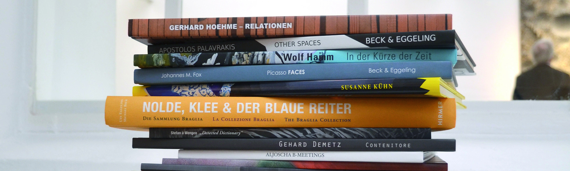 Bücherstapel_slider1.jpg